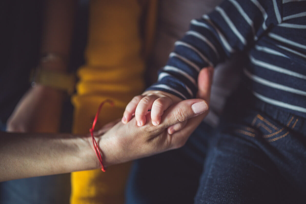 How do I get a child contact order Kabir Family Law